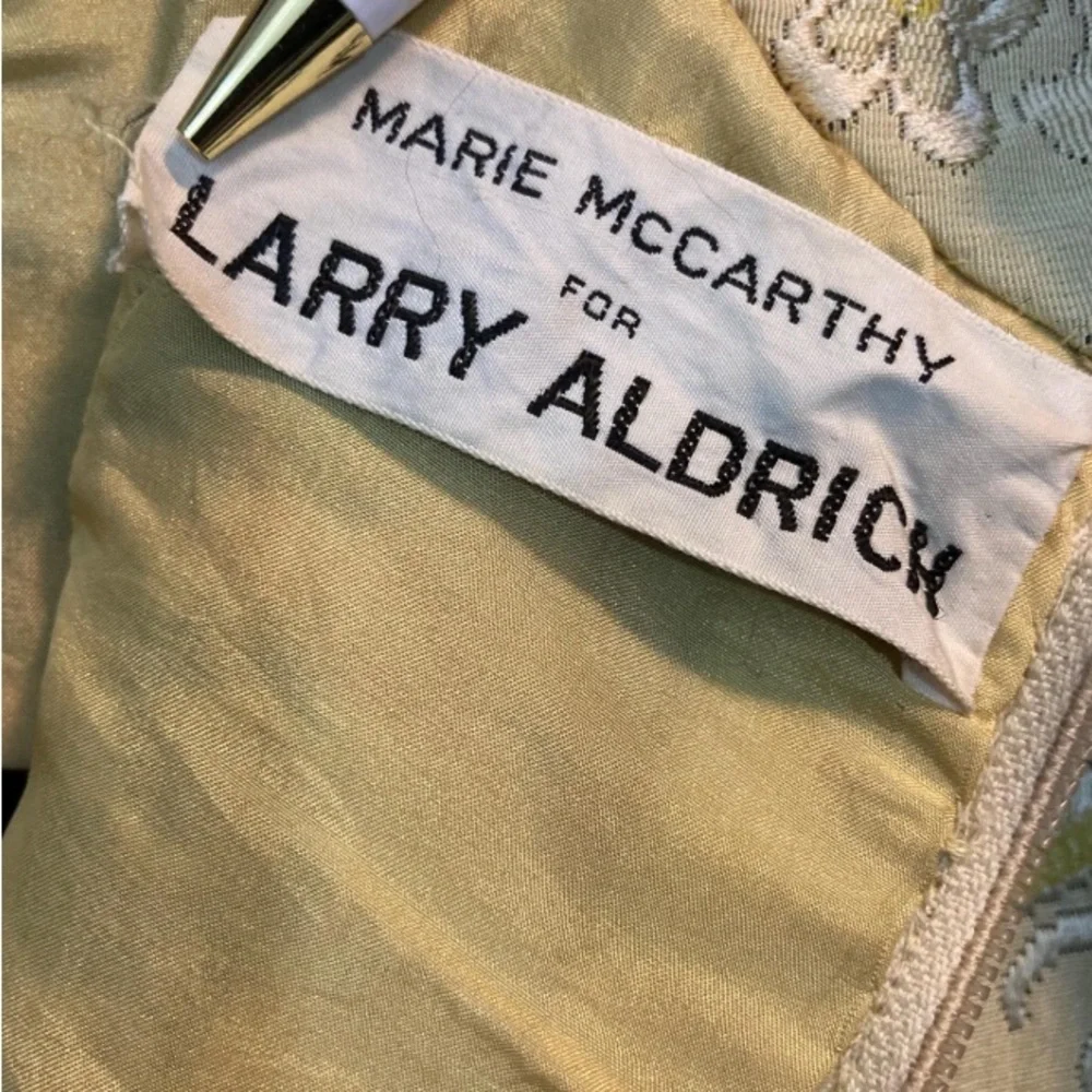 Vintage 1960’s Marie McCarthy for Larry Aldrich Brocade Mini Dress - Picture 11 of 11
